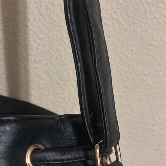 Atmosphere Leopard Print Shoulder Bag - Picture 6 of 7